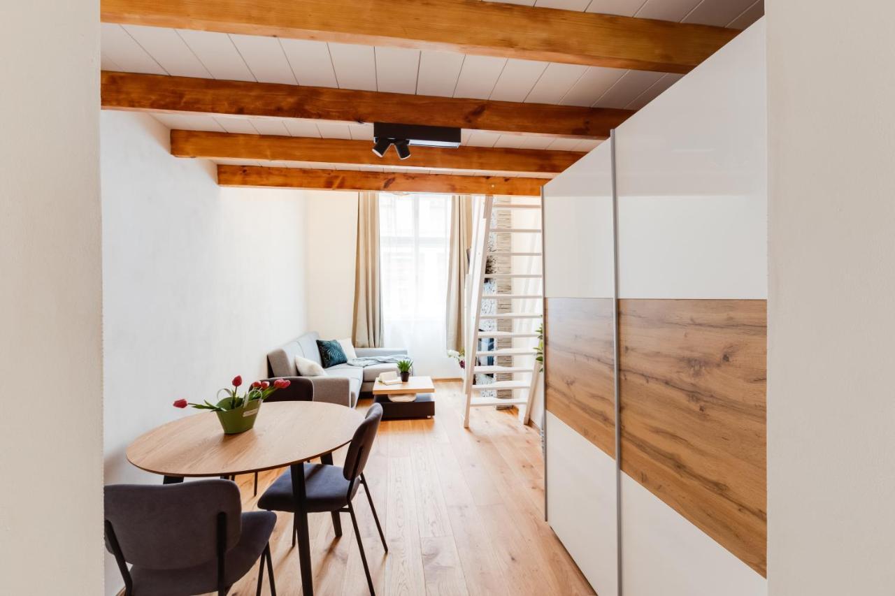 Dream Duplex On Riverside 布拉格 外观 照片